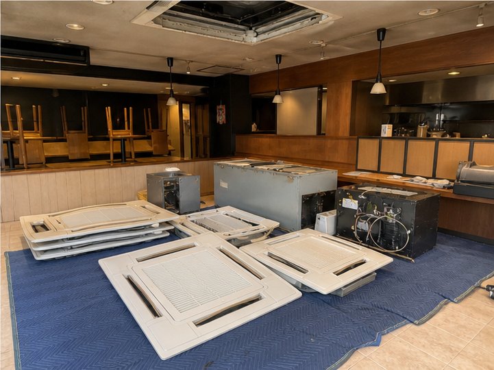飲食店閉店に伴う業務用エアコン3台撤去の施工イメージ